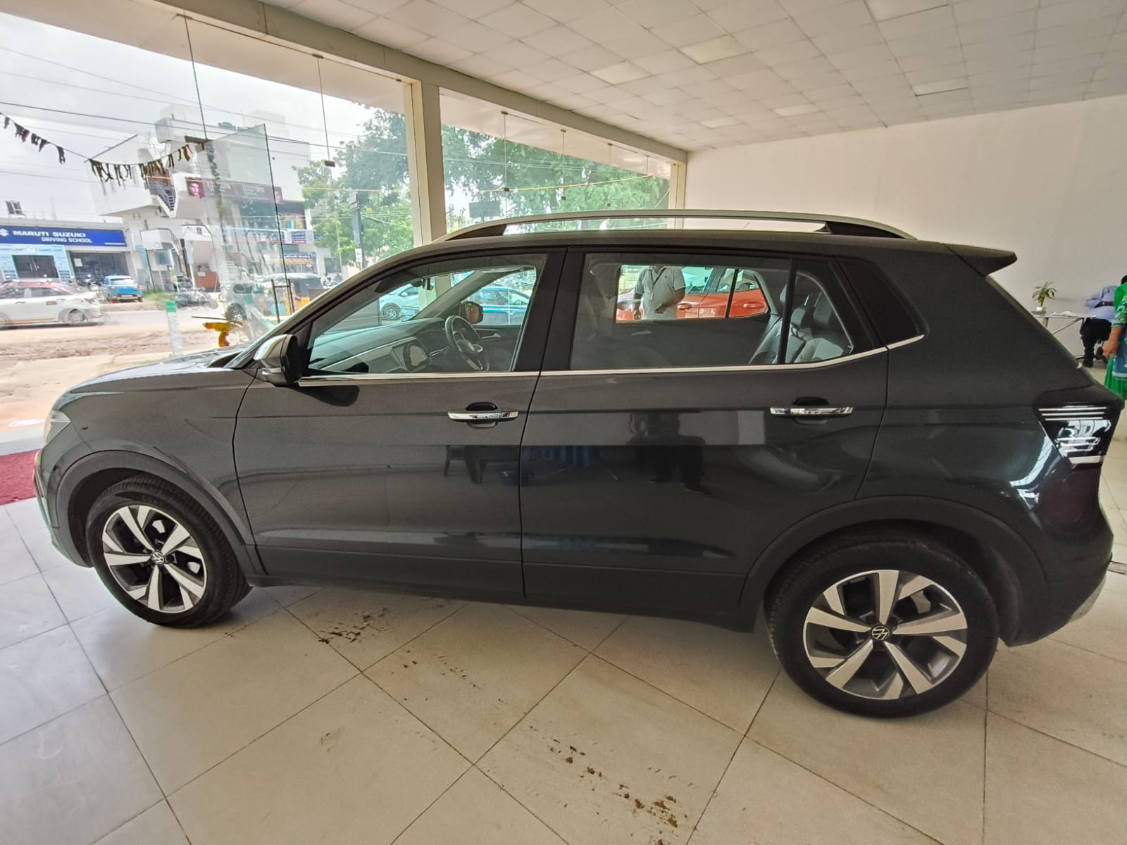 Volkswagen Taigun Taigun 1.0l Tsi 85kw Mt Topline
